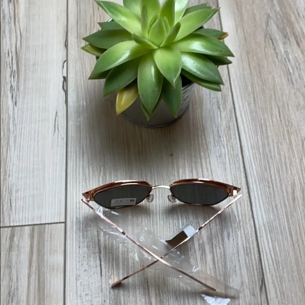 Joes Jeans Cat Eye Sunglasses NWT